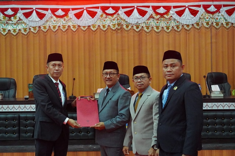 DPRD Bolsel Gelar Paripurna Tahap II Perubahan KUA-PPAS dan Ranperda RPJMD 2025.