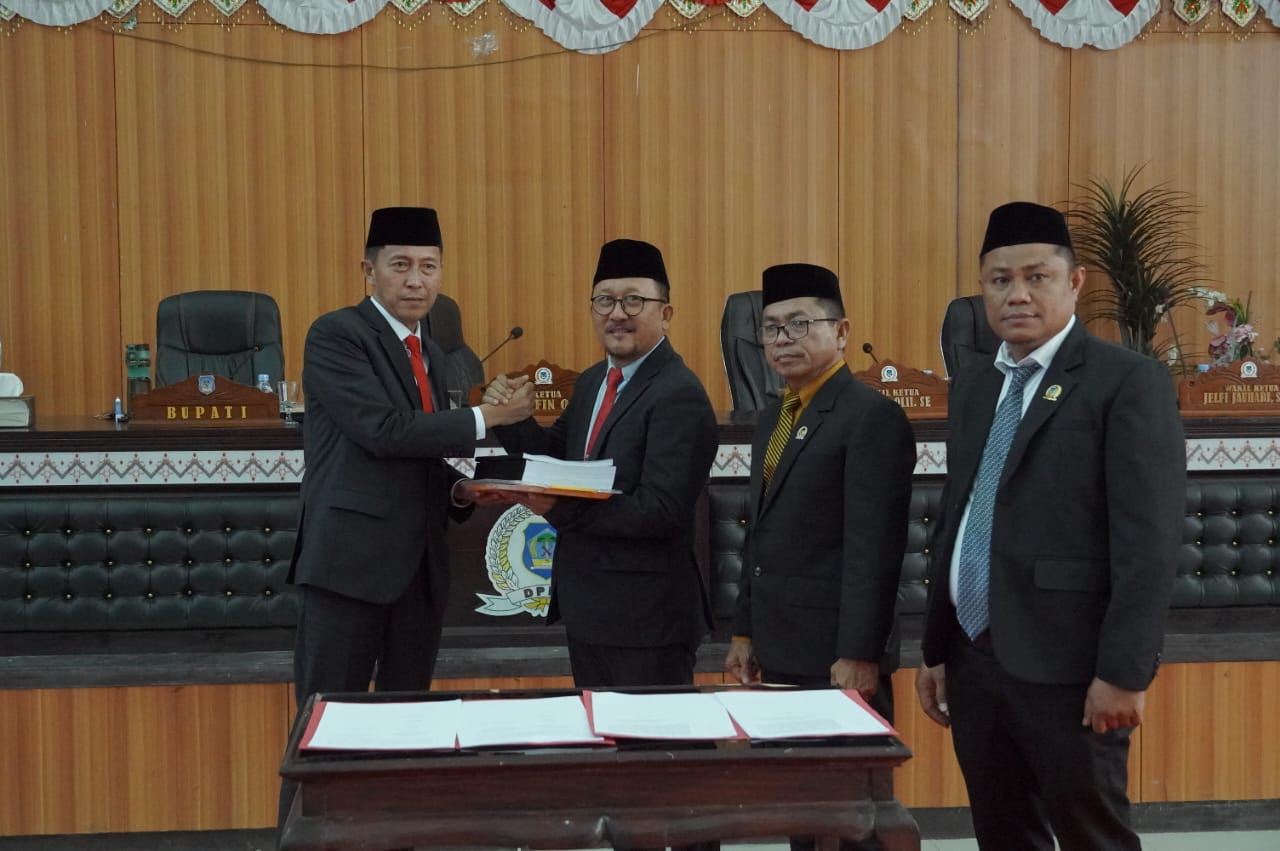 DPRD Bolsel Gelar Paripurna Penyampaian Nota Keuangan Ranperda APBD 2026.